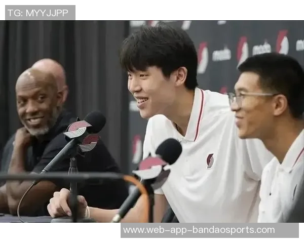 杨瀚森在G联盟中自信提升更衣室内与队友关系融洽