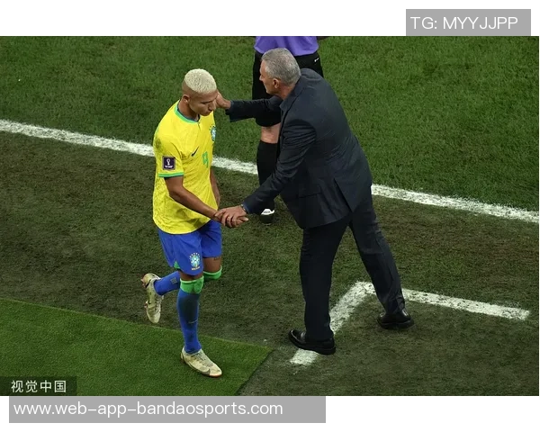 维尼修斯私下表态不愿在遭球迷嘘声的地方继续踢球